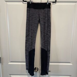 Lululemon Straight Leg Leggings/Pants Size 4 Gray/Black